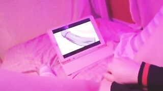 Em teen vừa xem anime vừa thủ dâm