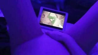 Em lồn múp không lông coi hentai xoa lồn