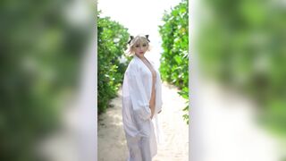 Gái xinh vú to lồn ngon chụp anh nude ngoài trời p2