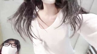 ban ngày em làm idol tiktok tối về em lên đồ live sex - phần 15