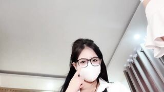 ban ngày em làm idol tiktok tối về em lên đồ live sex - phần 25