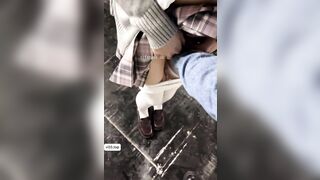 Em sinh viên hàng ngon khoe hàng bú mút con cặc thằng bạn dâm đãng