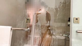 Bố dượng cùng con gái cùng nhau vào ks bú lồn đụ bắn ngập lồn như những ng tình