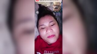 Bắn tinh cho chị xem