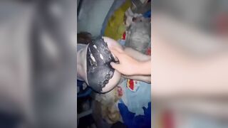 CÔNG NHÂN BÌNH DƯƠNG ĐỊT NHAU BÊN NGOÀI PHÒNG TRỌ