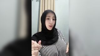 Gái dâm vú to chubby bú cu cưỡi cặc dâm đãng kích thích