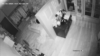 Hack cam em vợ vs anh rể lén lút tắt đen đụ như phim hành động