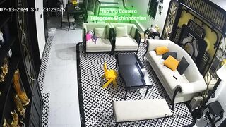 Hack Camera Bé Teen Nude Thay Đồ Ở Phòng Khách