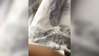 Quần lót ren ladyboy