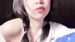 Mấy em học sinh non hàng họ dáng ngon quá, chảy hết cả nước miếng