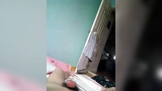 Tranh thủ bố mẹ đi vắng ở nhà thác loạn với con chị họ dâm bú cu bú lồn siêu đã p2