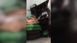Chị gái chơi xấu quay lén nhỏ em vú bự thay đồ nào ngờ bị leak p1