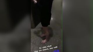Giúp e sinh viên Pita Bê đồ, Được e lên Sục Cu Bóp Vú Lút cán địt nhau quay video sex