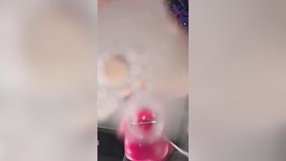 Thủ dâm cỡ này mới sướng lồn