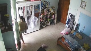 Hack cam em học sinh non tơ mơn mởn nhìn chỉ muốn bay vào địt
