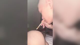 HÍT KE TRÊN ĐÍT GÁI ĐẸP