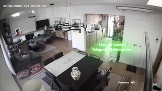 Hack Camera Chị Gái Nude Nấu Ăn Trong Bếp