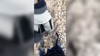 Lâu lâu lại đưa bé em họ kính cận ngây thơ ra đường bú cu đụ nhau public cho bớt buồn