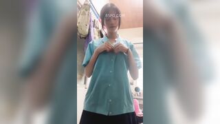 Em gái vừa xinh vừa dâm cực phẩm luôn
