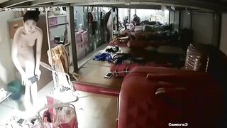Hack cam 1 cô gái đẹp tuyệt phẩm suất kem dưỡng da từ vú đến đít kể cả lồn không chừa