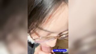 Tổng hợp clip những lần nhờ chị họ kính cận dâm xinh đẹp mút cu giúp e trai