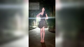 Thử thách cởi đồ khoe thân public đi dạo,mới đi mà e gặp ng lạ làm e chạy hết hồn