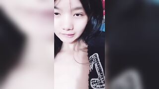 Em gái Loli thôn quê 2k7 thủ dâm khoe vú siêu non xem mà nứng vãi Phần 6