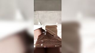 em gái nứng show public