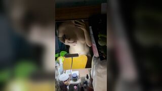 em hàng xóm dâm ngày nào em cũng gửi clip gạ