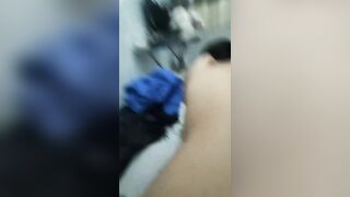 Thanh niên quen gái mới lớn đội cái lồn em ấy lên đầu