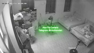 Hack Camera Giữa Trưa 2 Vợ Chồng Đè Nhau Ra Địt