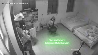 Hack Camera Giữa Trưa 2 Vợ Chồng Đè Nhau Ra Địt