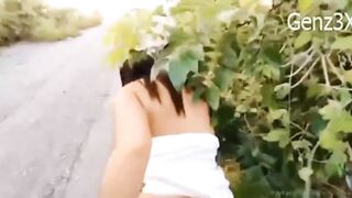 Đi đi chơi Đà Lạt mà nứng lồn quá địt nhau luôn trên đường