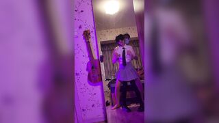 thằng anh cho em gái hóa trang rồi địt, hỏng hết người