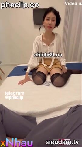 Dụ đc em gái vào nhà nghĩ