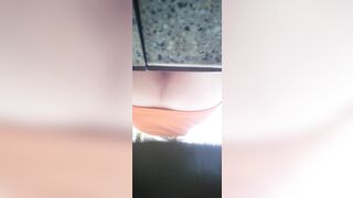 Quay lén nhân viên sacombank