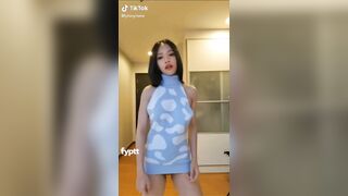 Tổng hợp gái xinh nhảy nude trên tiktok 3