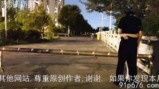 đôi nam nữ rủ nhau doggy bên ngoài chung cư