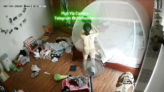 Hack Camera Phòng Ngủ Gái 1 Con Thay Đồ