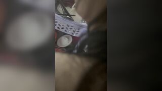 con bé xóm trọ dâm đãng không mặc quần đi khắc trọ
