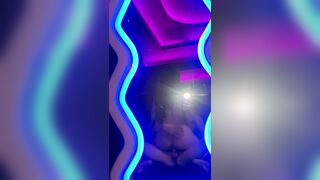 con bé sinh viên 2k7 dâm đãng thích địt không bao
