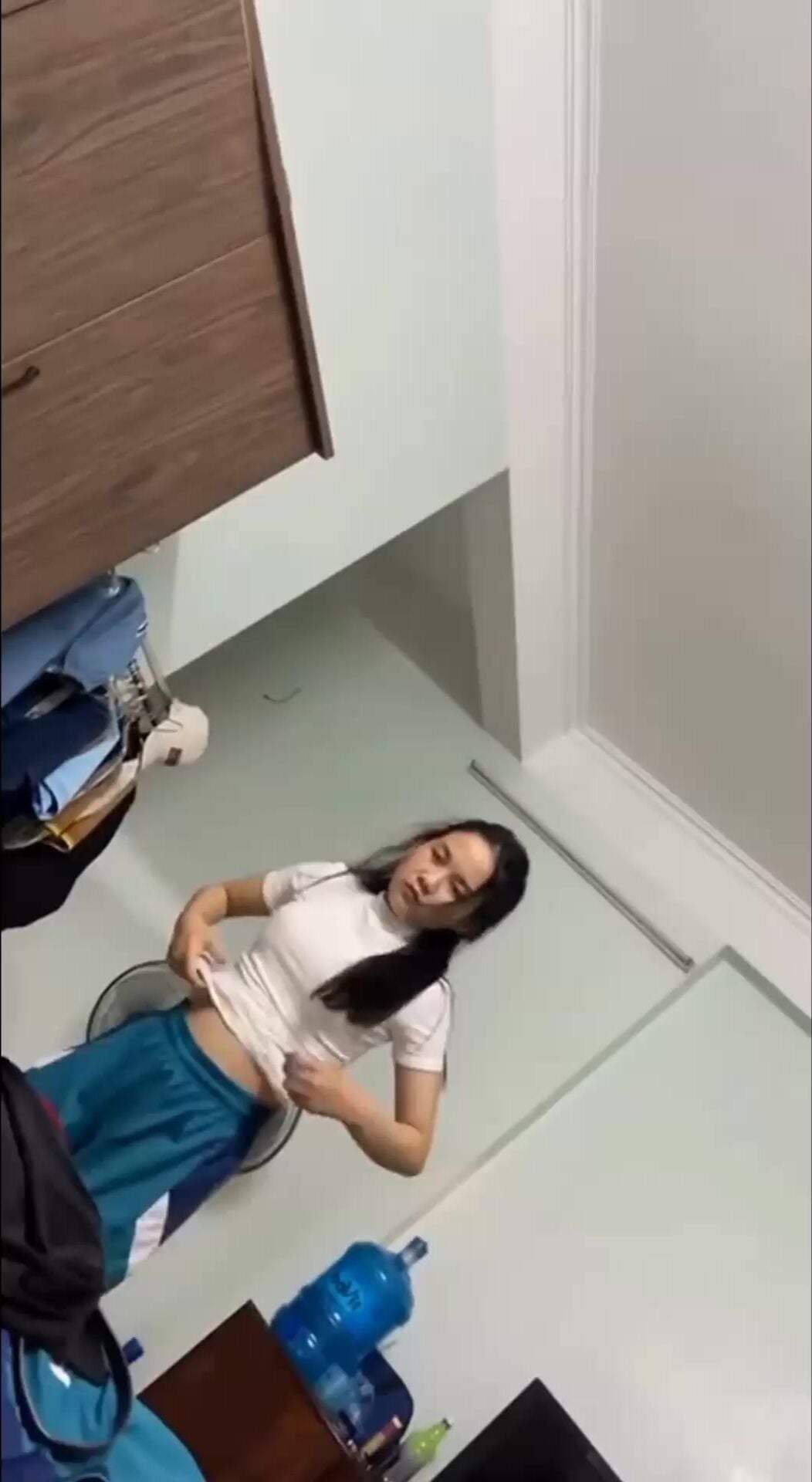 Địt Em Gái Họ Dâm Đảng Trước Tết
