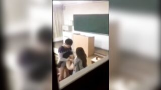 Có cô chị họ đi học mà ko giữ ý tứ cho giáo viên địt để nâng điểm