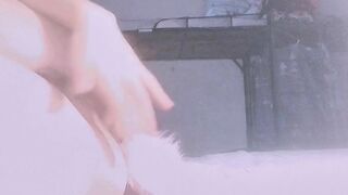 Rau đeo đuôi cáo thủ dâm ở ký túc xá