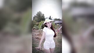 AI lột đồ cực ngon Idol tiktok