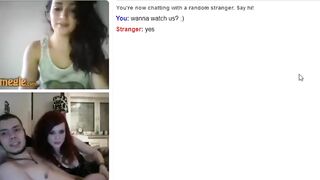 Cặp đôi chơi cùng gái lạ trên Omegle