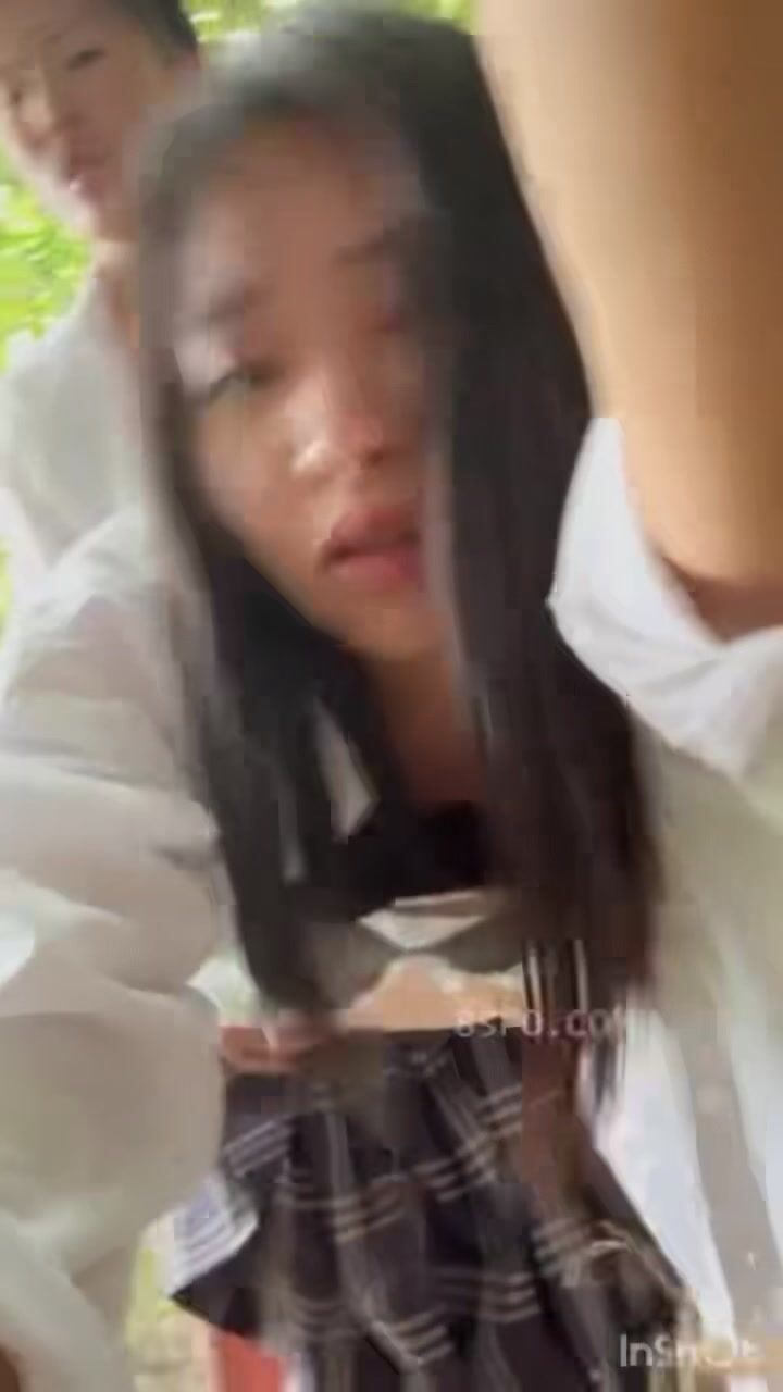 về quê kéo con em họ ra sau nhà chịch