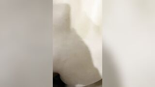 mồn thì ăn mỳ đít thì bị địt ăn cũng không yên