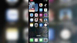 Thay quần đi chơi cũng bắt call cho xem Lót Trong