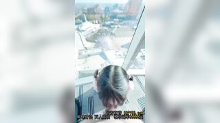 chơi em loli vú to bên cửa kính